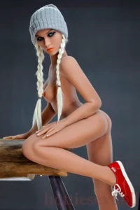 157cm 5ft2 Petite Bust White Hair Paired With A Hat Realistic Sex Doll