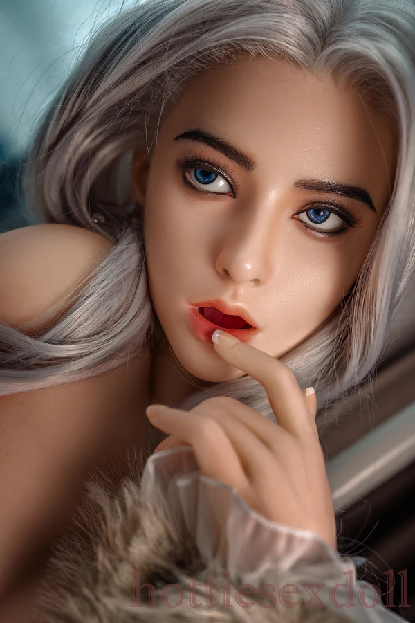 164cm 5ft4 Full Body Silicone Luxury Silvery-Gray Hair Smoke Boss Lady Baddie Doll