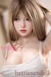 Soft Light Brown Natural Makeup Grocery Shopping Homemaker Sex Doll